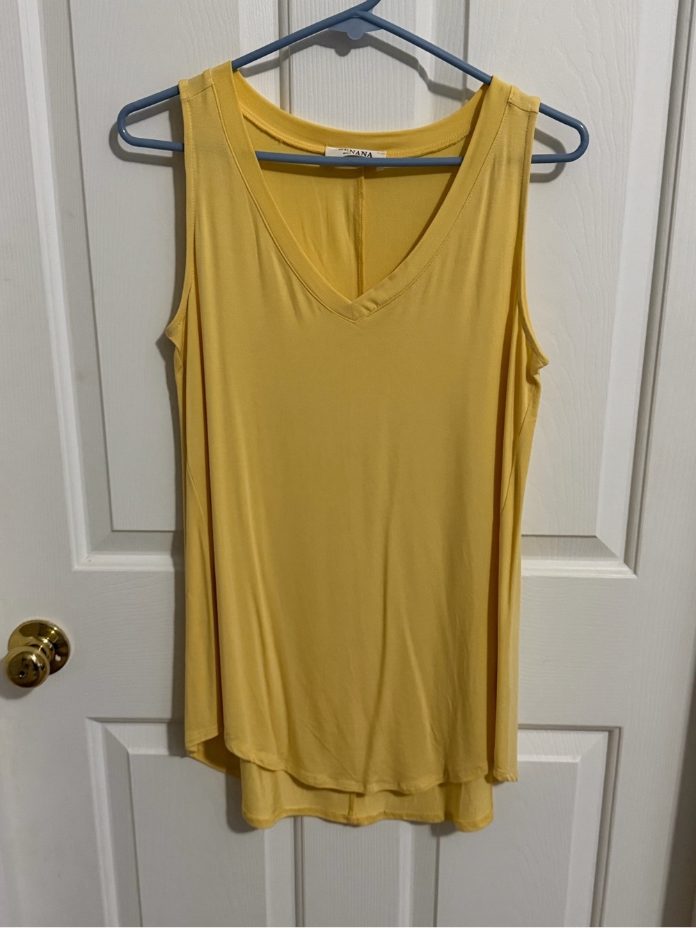 Zenana Outfitters V-Neck Sleeveless Tank Top - Yellow